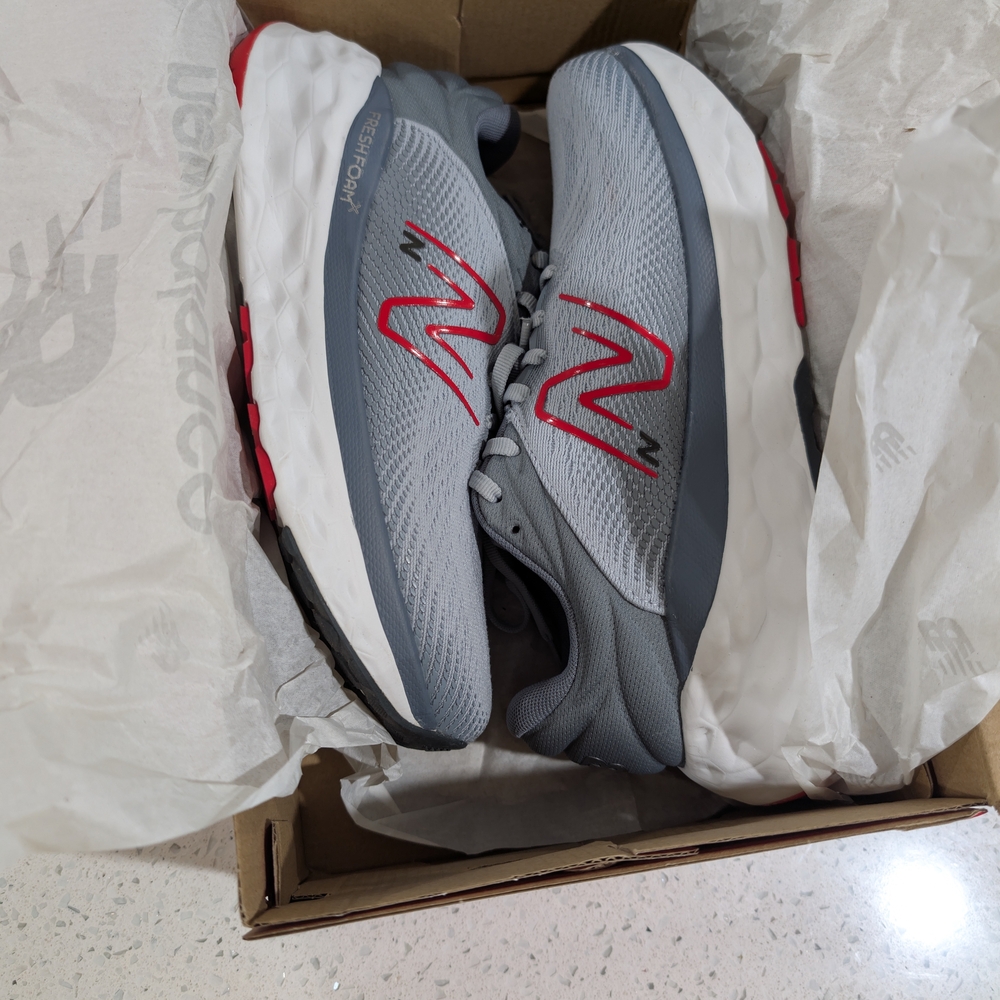 New Balance Men's Gray Running Shoes